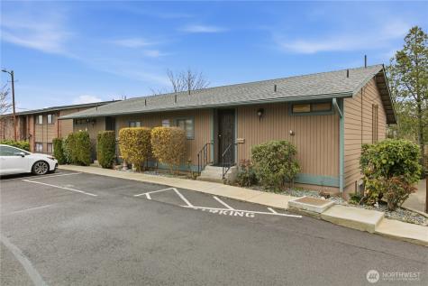 13704 37th Avenue S Tukwila WA 98168