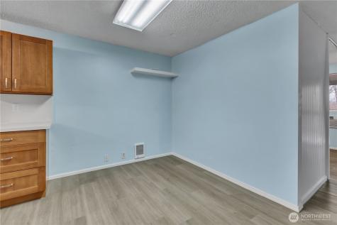 13704 37th Avenue S Tukwila WA 98168