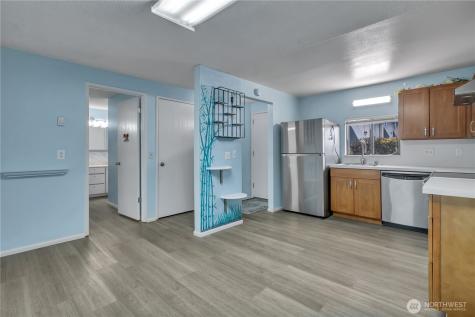 13704 37th Avenue S Tukwila WA 98168