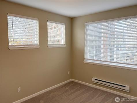 225 Logan Avenue S Renton WA 98057