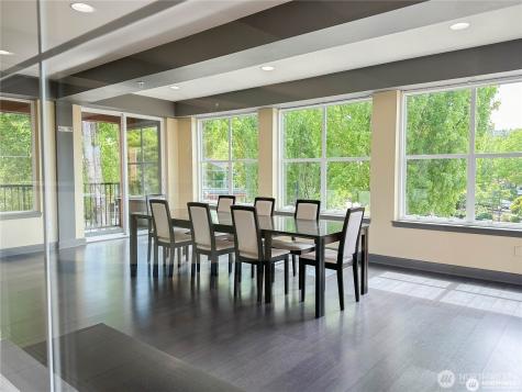 225 Logan Avenue S Renton WA 98057