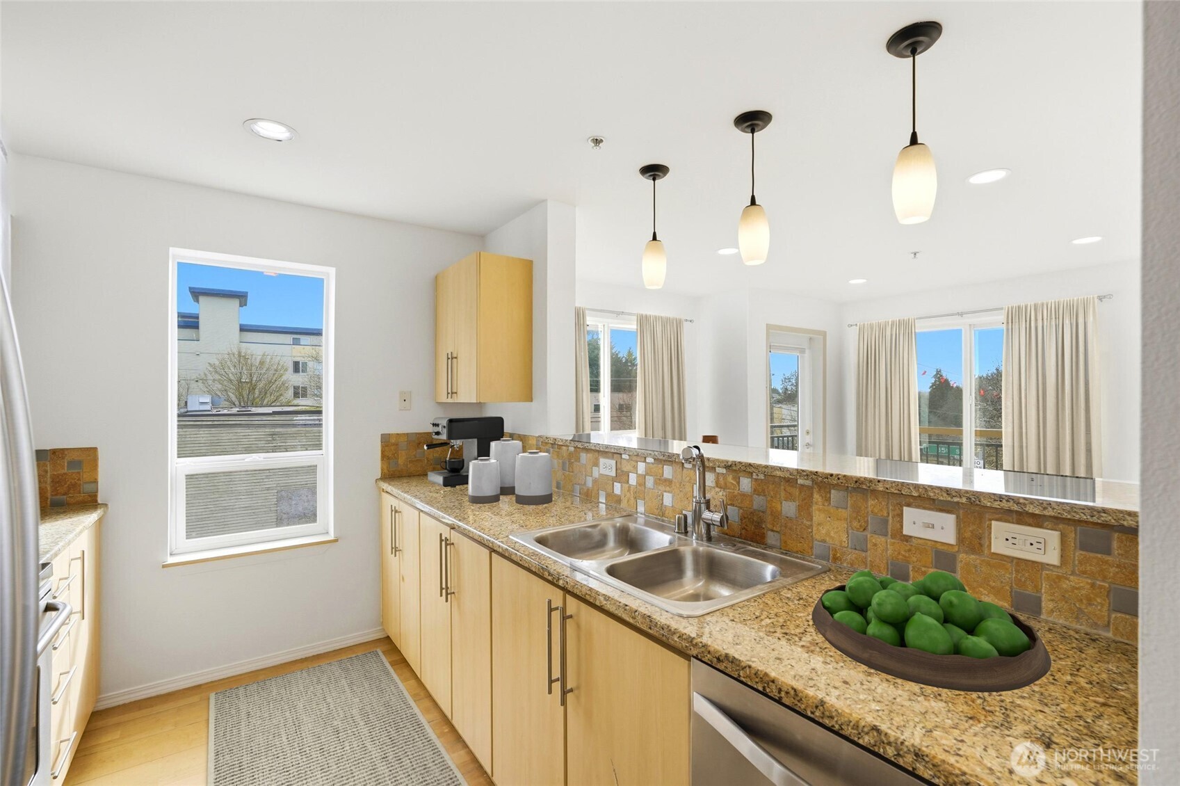 424 N 85th Street Seattle WA 98103