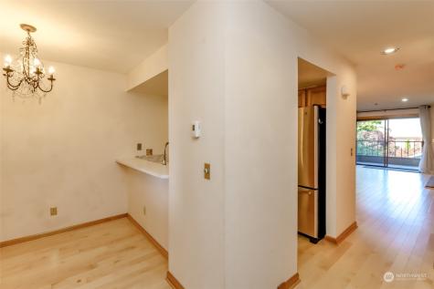 1902 Bridgeport Way Sw University Place WA 98466