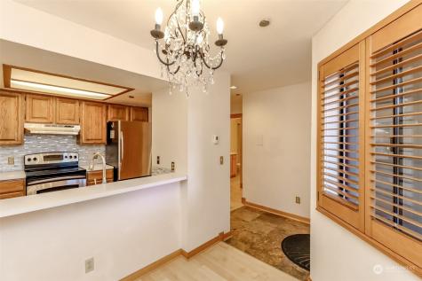 1902 Bridgeport Way Sw University Place WA 98466