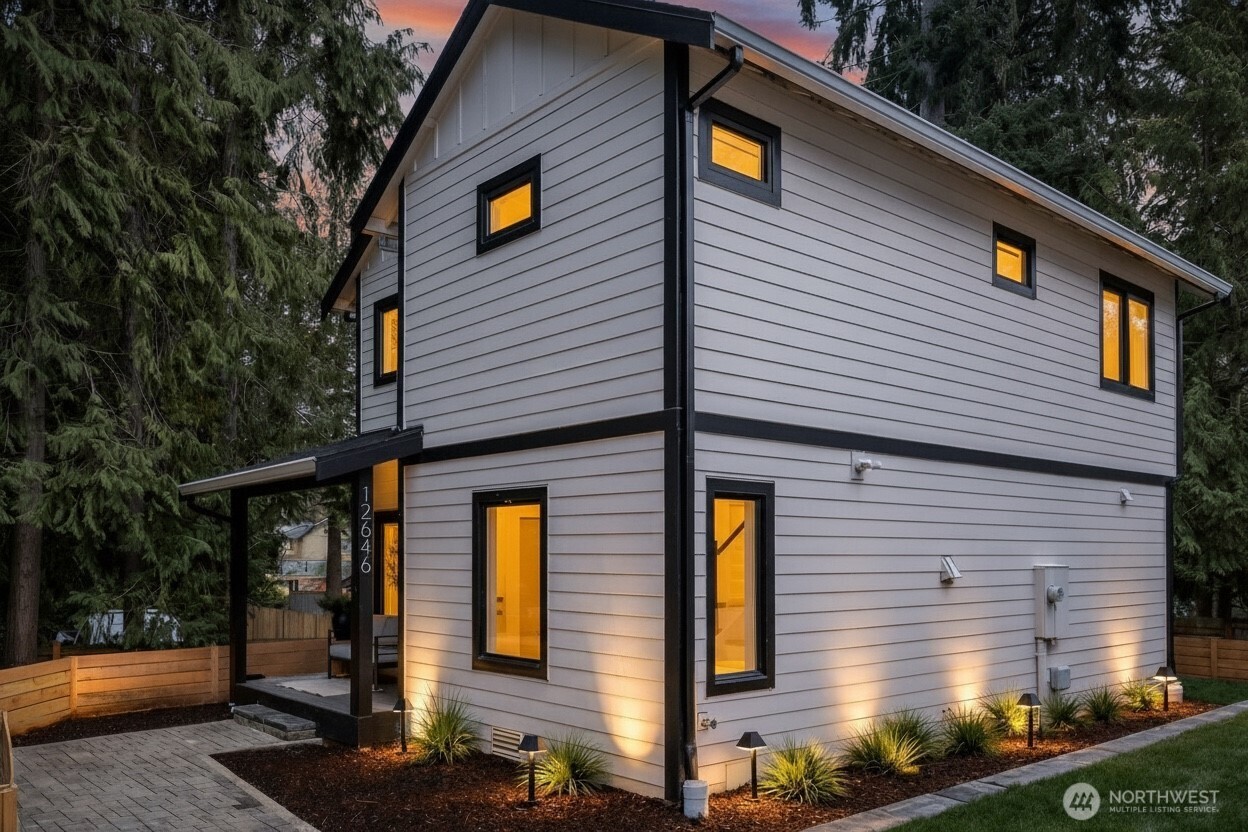 12646 NE 80th Street Kirkland WA 98033