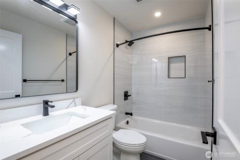 12646 NE 80th Street Kirkland WA 98033