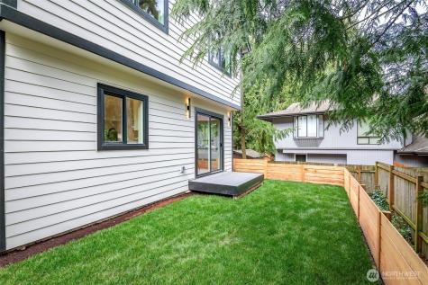 12646 NE 80th Street Kirkland WA 98033