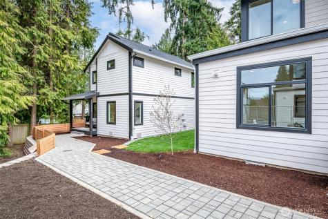 12646 NE 80th Street Kirkland WA 98033