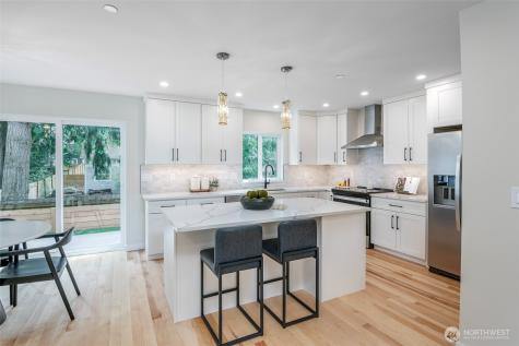 12646 NE 80th Street Kirkland WA 98033