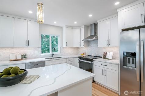 12646 NE 80th Street Kirkland WA 98033