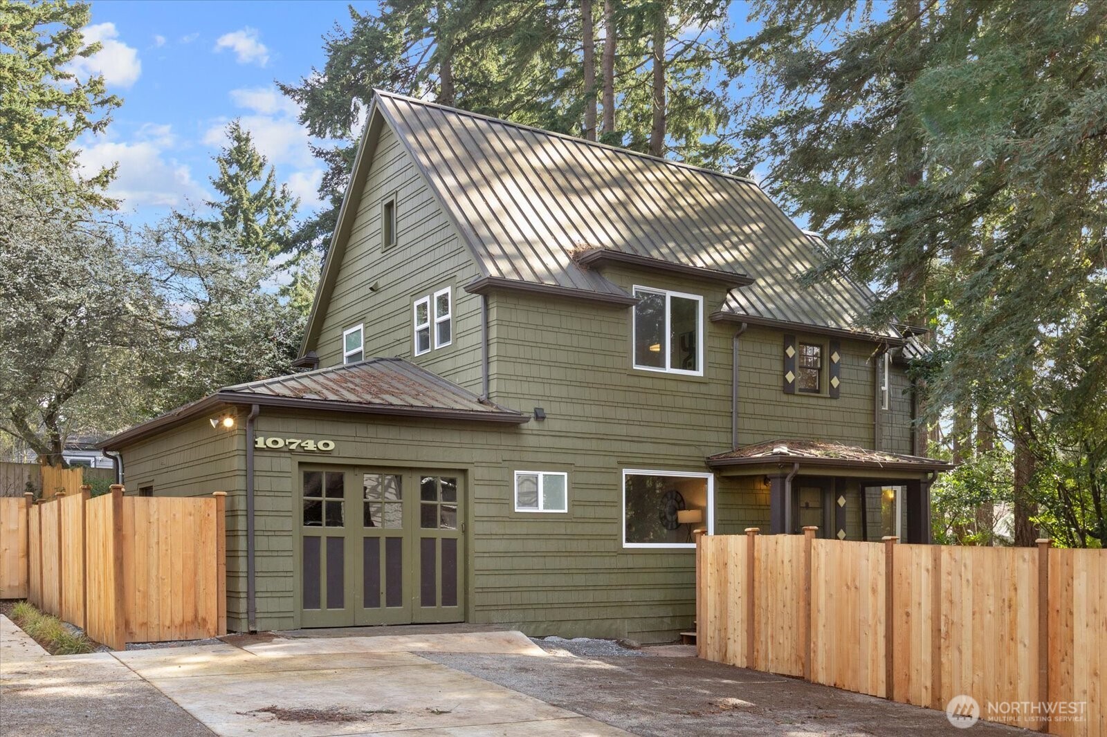 10740 Interlake Avenue N Seattle WA 98133