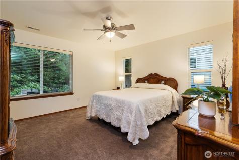 24129 NE 112th Lane Redmond WA 98053