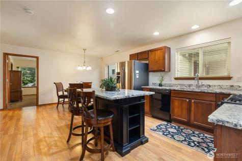 24129 NE 112th Lane Redmond WA 98053