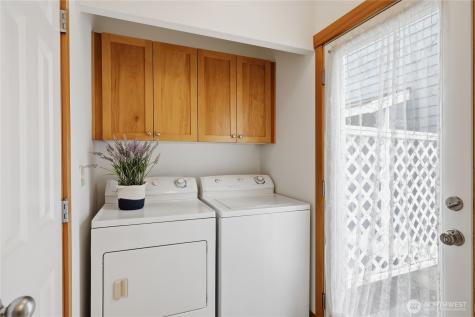 1368 Stonecress Lane NE Bainbridge Island WA 98110