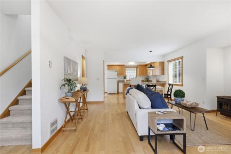 1368 Stonecress Lane NE Bainbridge Island WA 98110