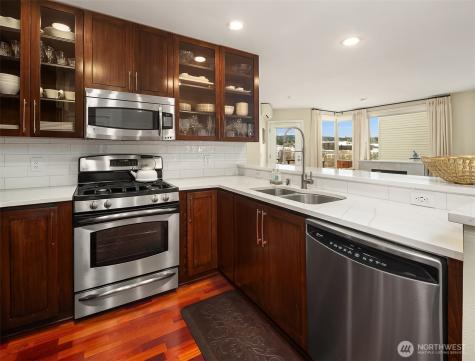 220 1st Street Kirkland WA 98033