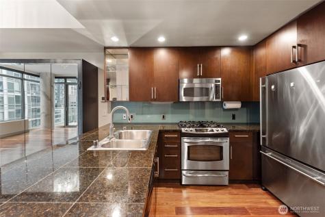 900 Lenora Street Seattle WA 98121
