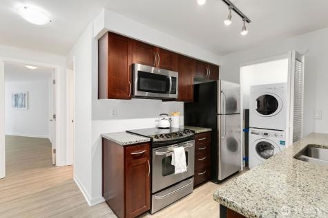 3045 20th Avenue W Seattle WA 98199