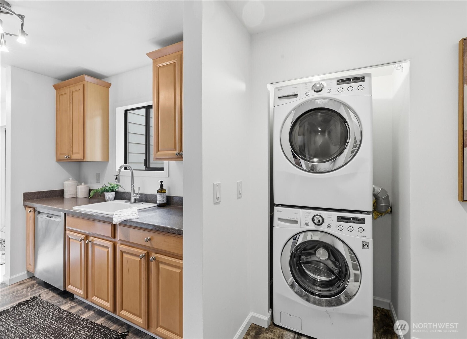 8851 166th Avenue NE Redmond WA 98052