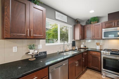 11261 241st Place NE Redmond WA 98053