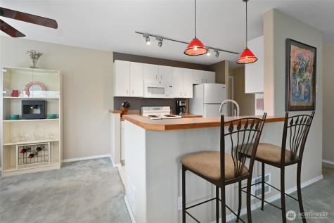 3435 California Avenue SW Seattle WA 98116