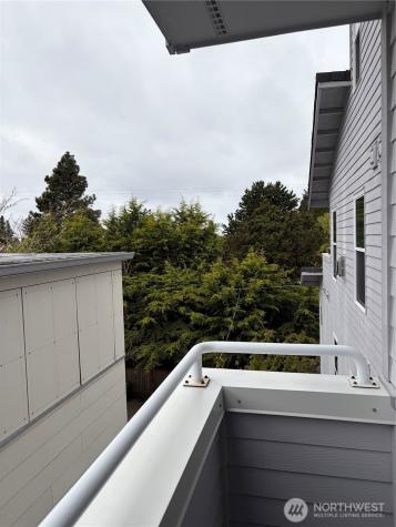 3435 California Avenue SW Seattle WA 98116