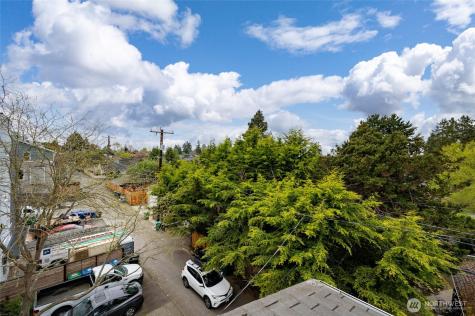 3435 California Avenue SW Seattle WA 98116