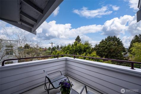 3435 California Avenue SW Seattle WA 98116