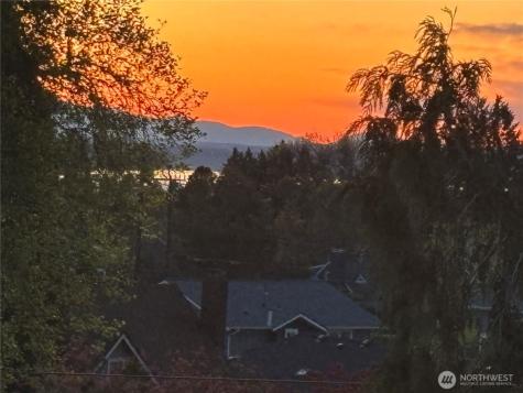 3435 California Avenue SW Seattle WA 98116