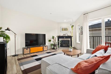 2117 N 107th Street Seattle WA 98133