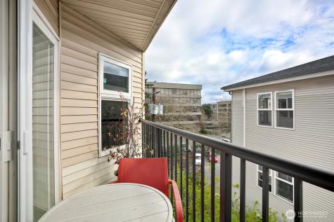 2117 N 107th Street Seattle WA 98133