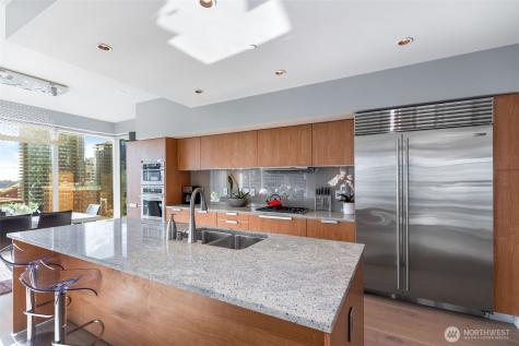 1920 4th Avenue Seattle WA 98101