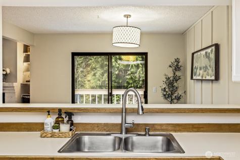 16014 Village Green Drive SE Mill Creek WA 98012