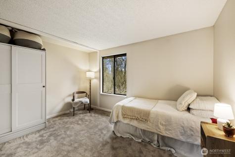 16014 Village Green Drive SE Mill Creek WA 98012