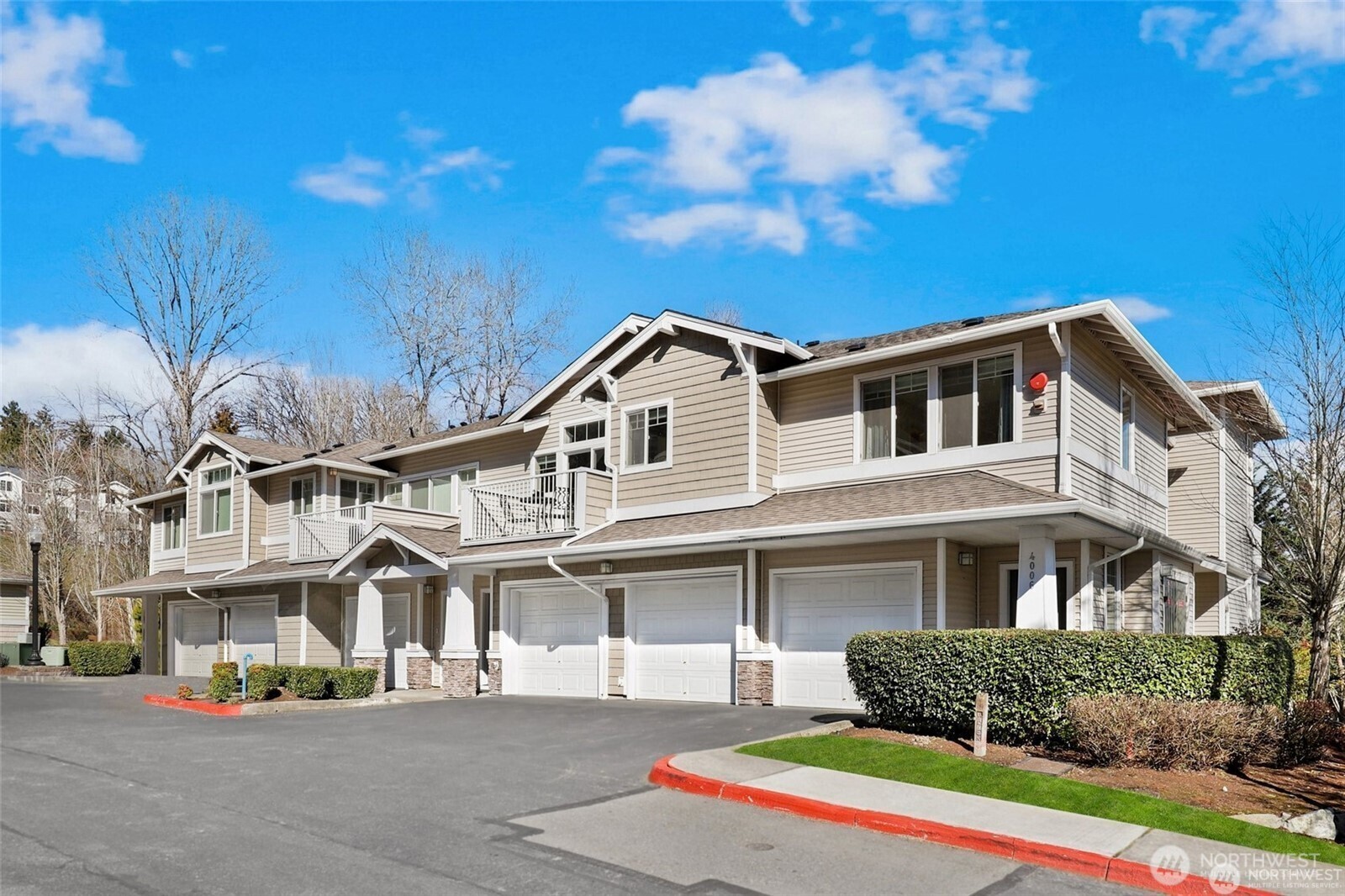 4006 S 212th Circle Seatac WA 98198