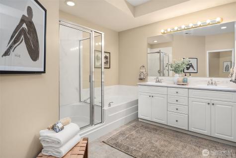 1805 134th Avenue SE Bellevue WA 98005