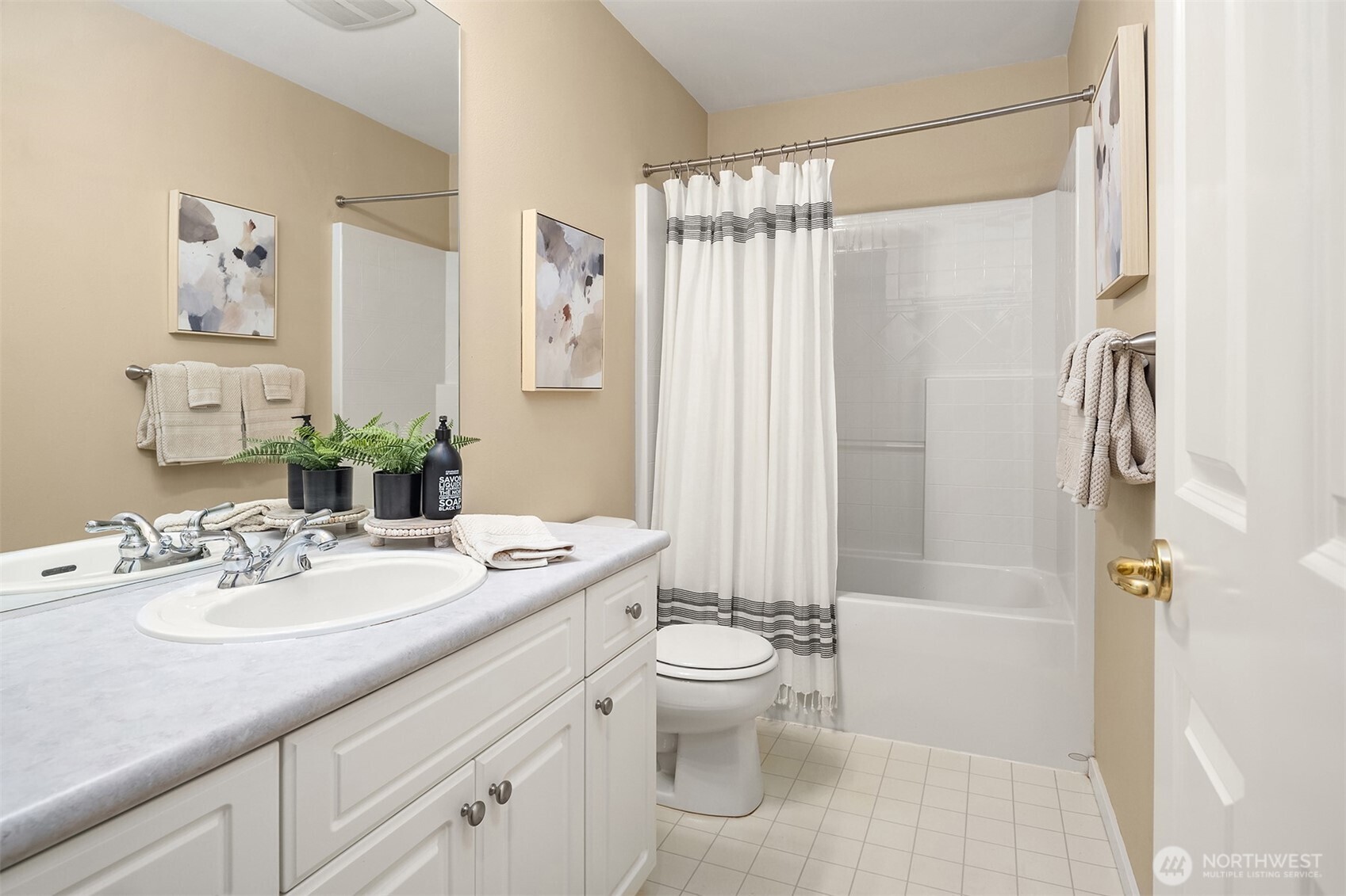 1805 134th Avenue SE Bellevue WA 98005