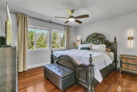4933 Diana Court SE Auburn WA 98092