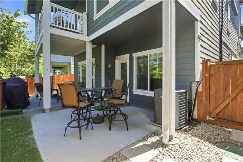 4933 Diana Court SE Auburn WA 98092