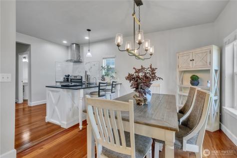 4933 Diana Court SE Auburn WA 98092