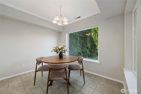 2307 W Woodin Avenue Chelan WA 98816