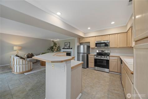 2307 W Woodin Avenue Chelan WA 98816