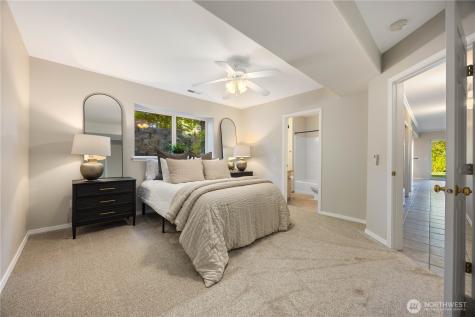 2307 W Woodin Avenue Chelan WA 98816