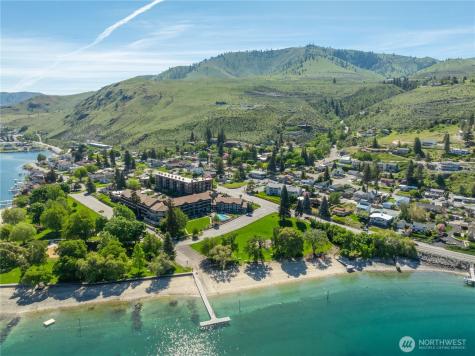 2307 W Woodin Avenue Chelan WA 98816