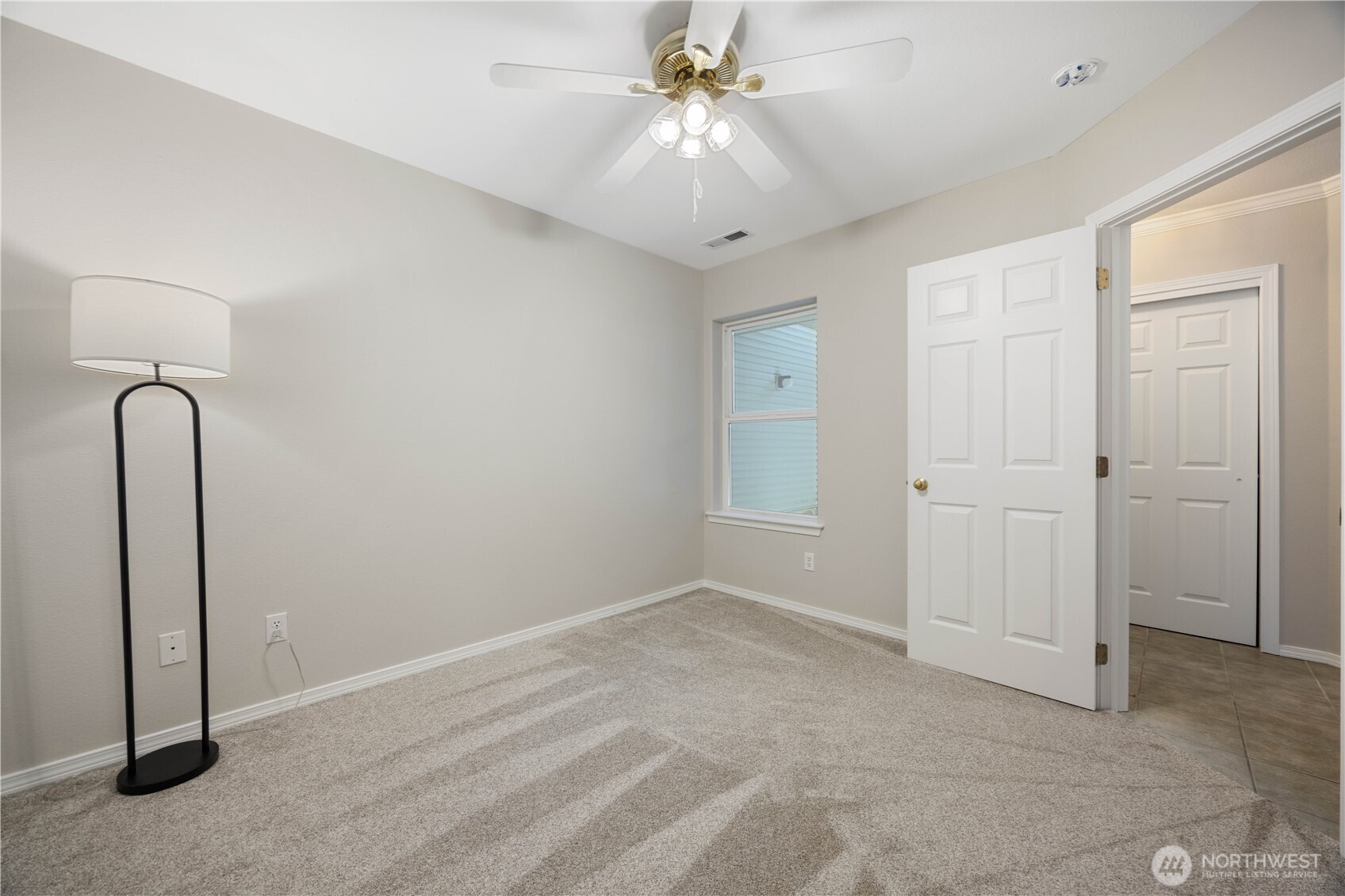 2307 W Woodin Avenue Chelan WA 98816
