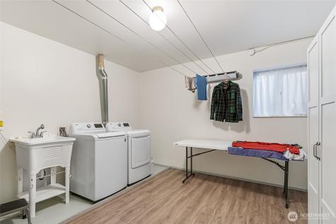 75 E Lynn Street Seattle WA 98102