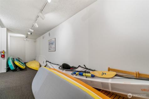75 E Lynn Street Seattle WA 98102