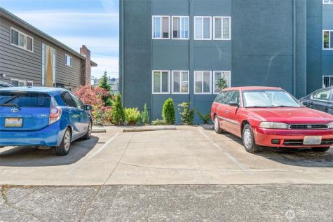 75 E Lynn Street Seattle WA 98102