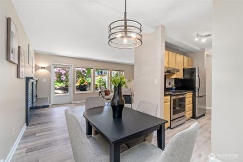 75 E Lynn Street Seattle WA 98102