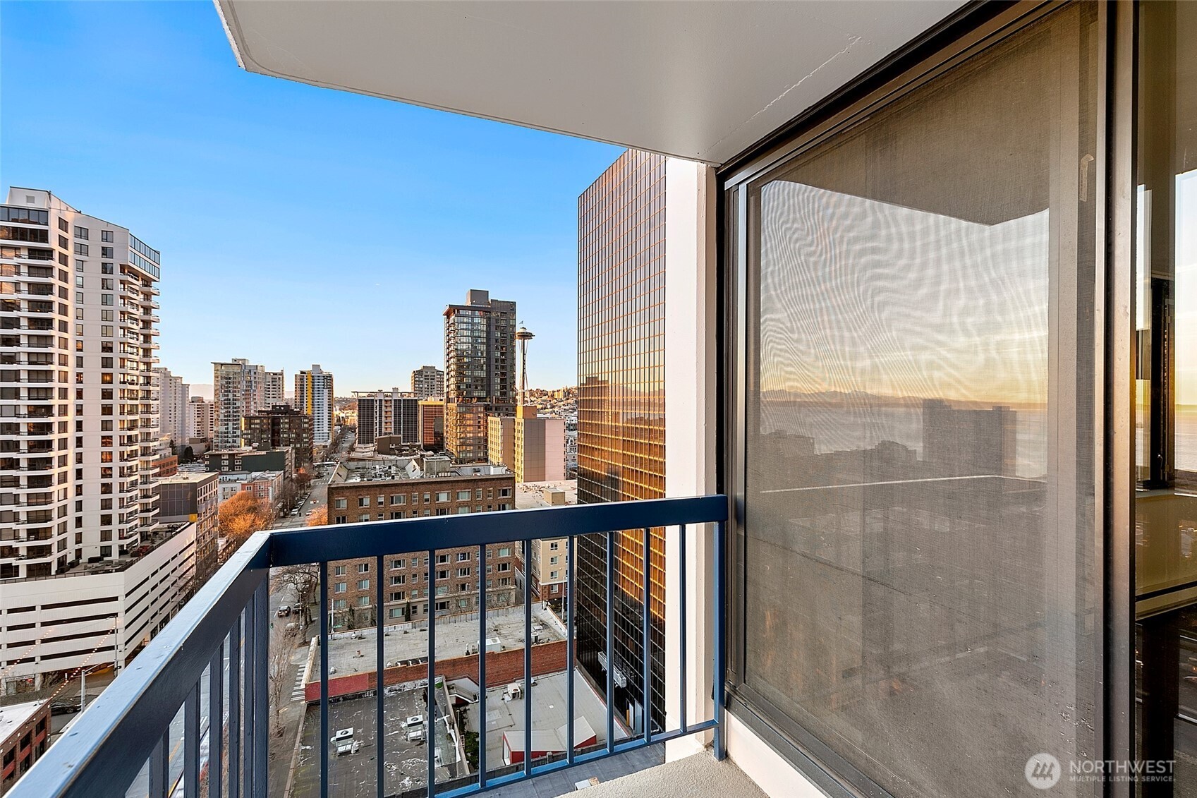 2100 3rd Avenue Seattle WA 98121